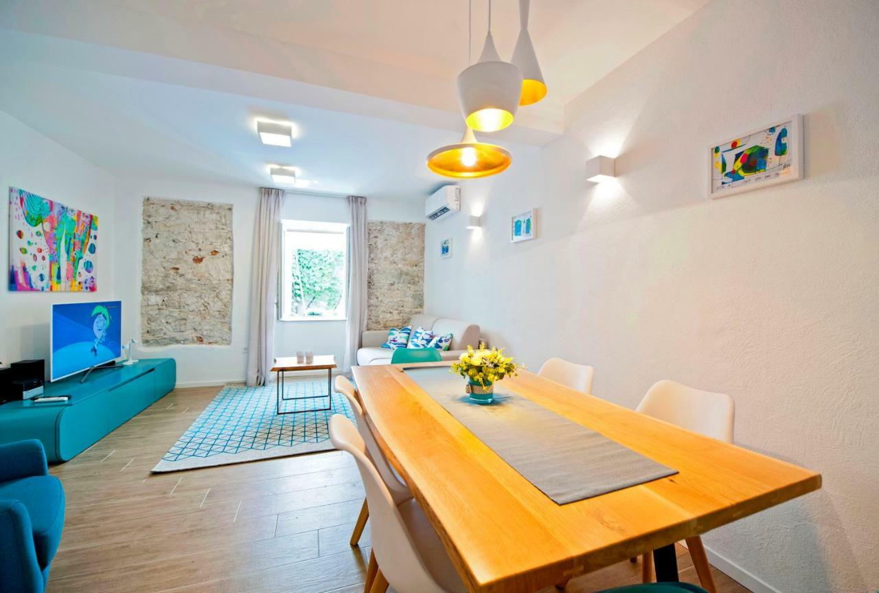 Luxury Apartment Dvor Split Exterior photo