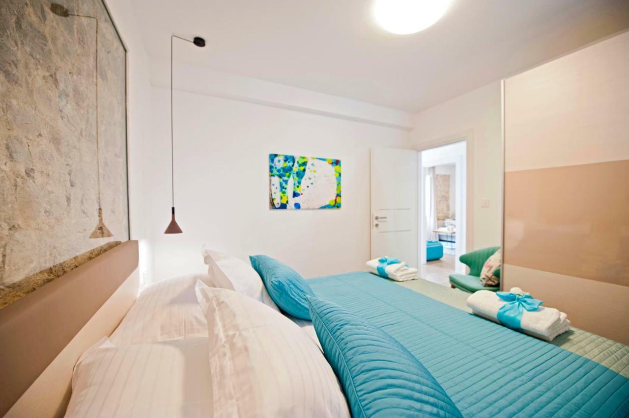 Luxury Apartment Dvor Split Exterior photo